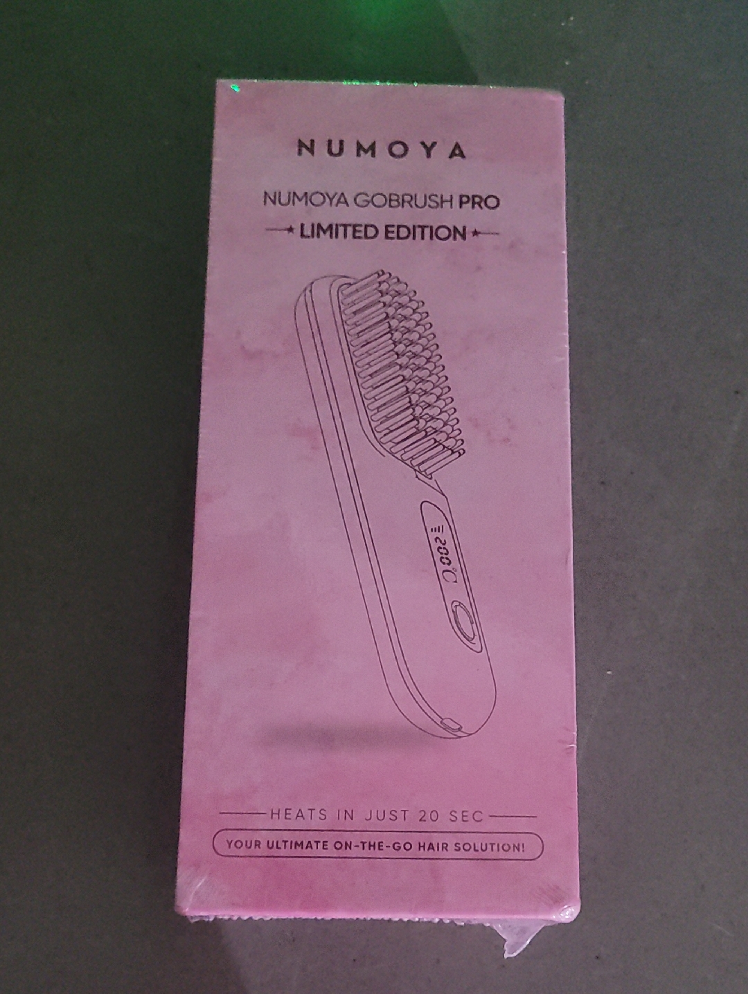 Numoya Gobrush Pro Limited Edition - Pink Heated Hair Brush